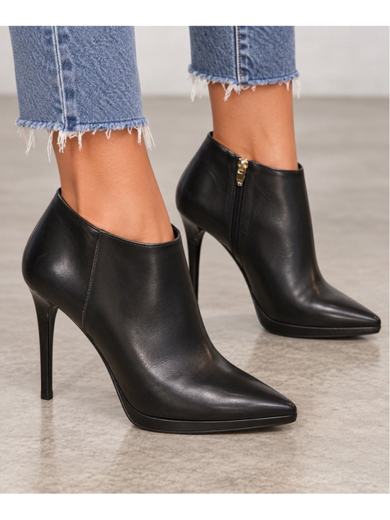 Jimmy Choo Shoes - Jimmy Choo Lindsay 100 Black Leather Pointed Toe Ankle Booties Size 10